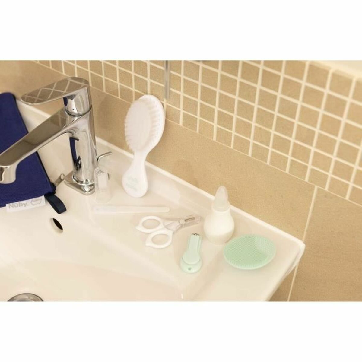 V5H87876C562F47895CD47F3B430B512317R6104395P6